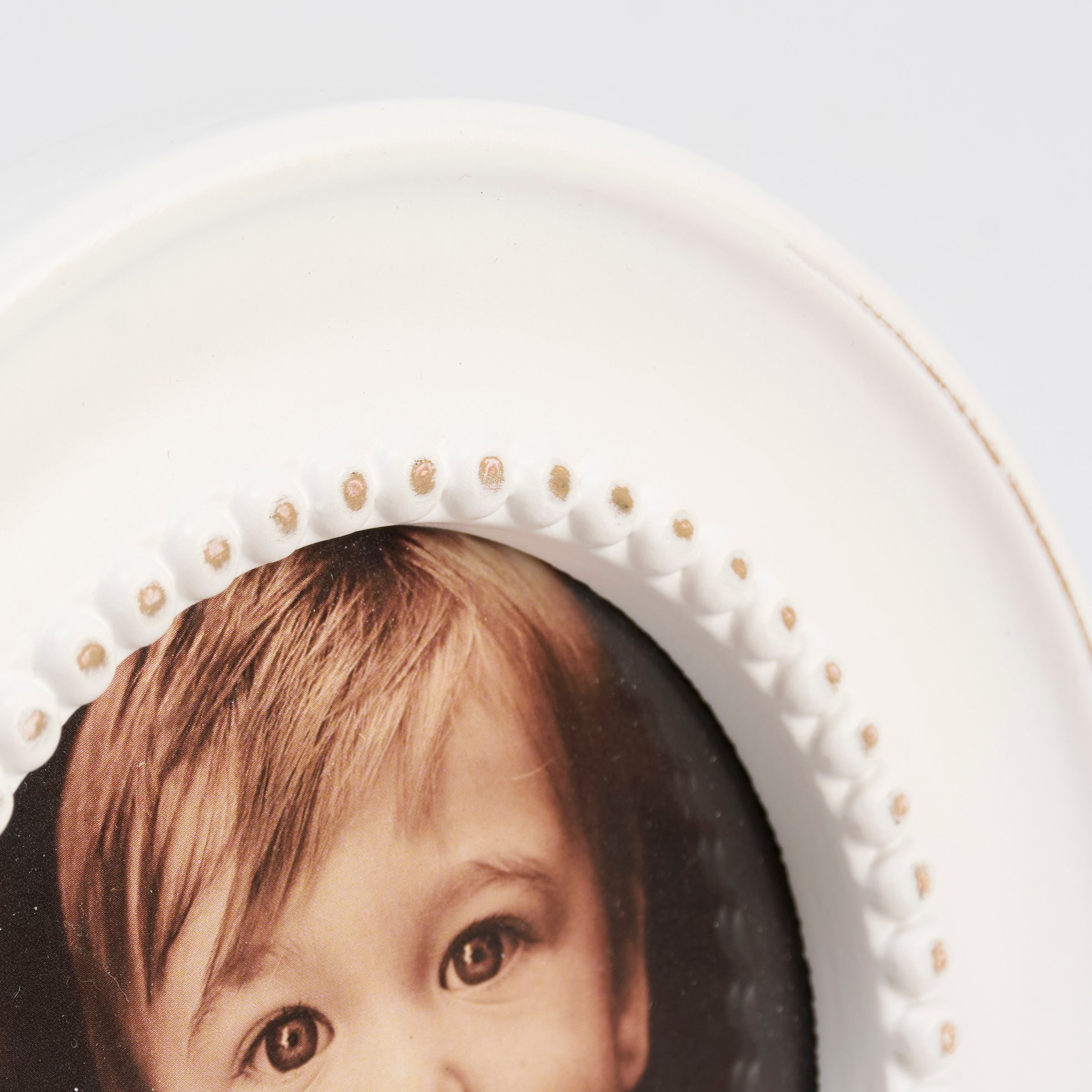 Round Beaded Frame