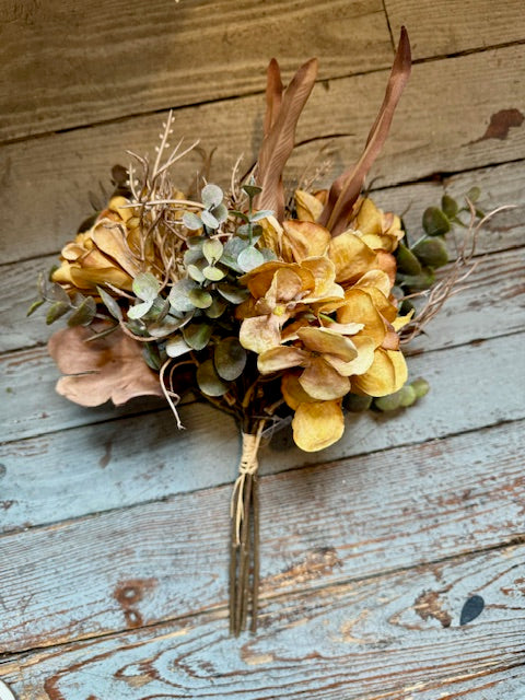 Faux Dried Floral Bundle 14"