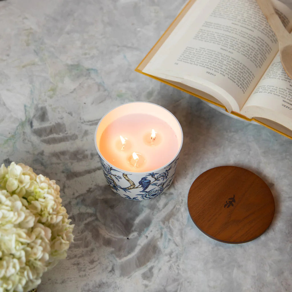 Classic Linen - Three Wick Candle